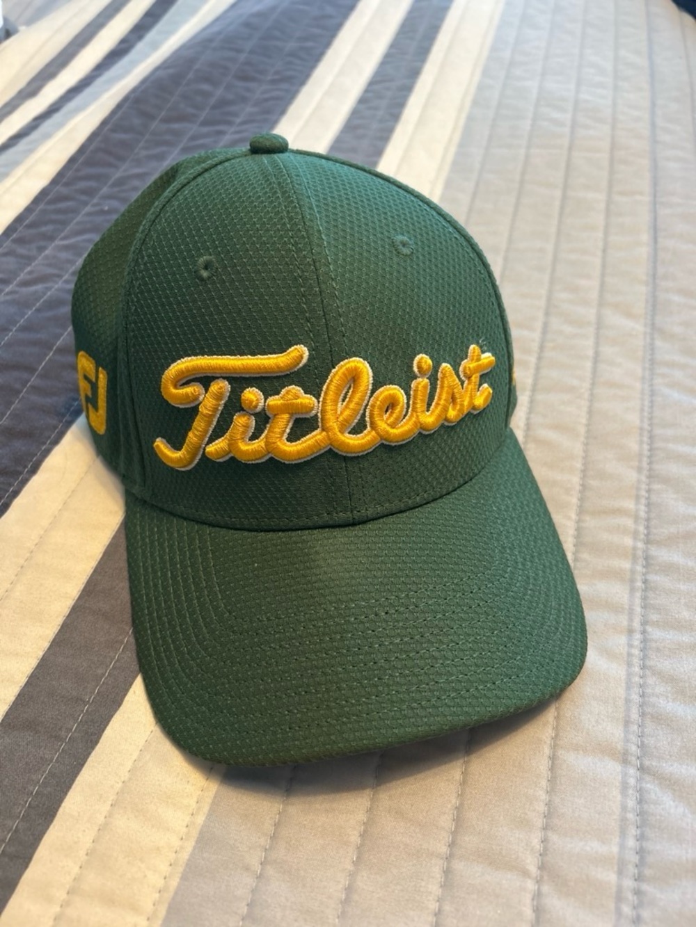 Men’s Titleist Golf Cap
